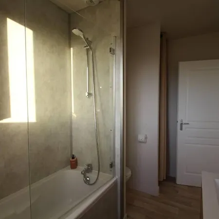 Charmante Maison Avec Piscine *