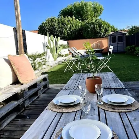 Charmante Maison Avec Piscine 普伊尔波勒奥