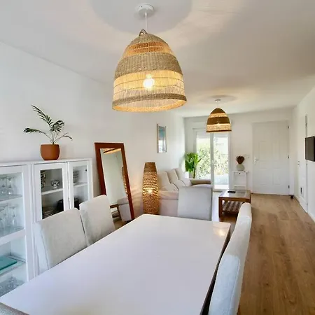 别墅 Charmante Maison Avec Piscine *