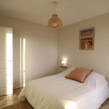 Charmante Maison Avec Piscine *
