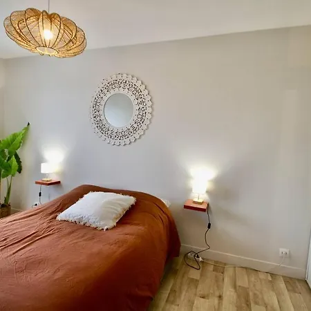 Charmante Maison Avec Piscine *